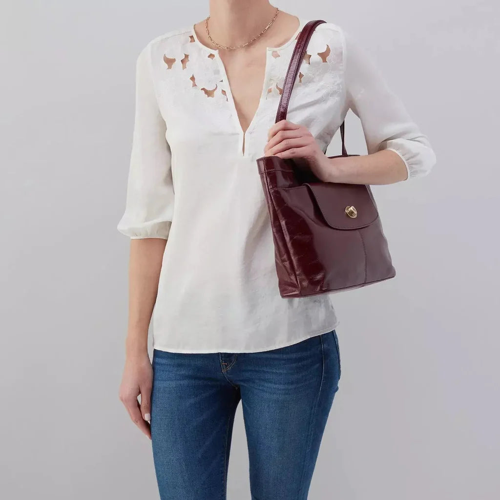 Hobo Mila Tote in Merlot