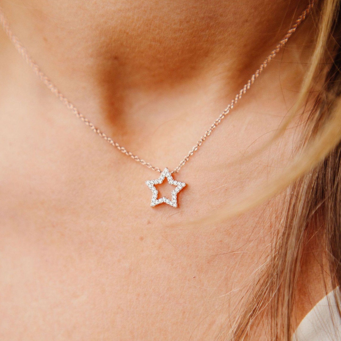 Chloe + Lois Glittering Star Necklace