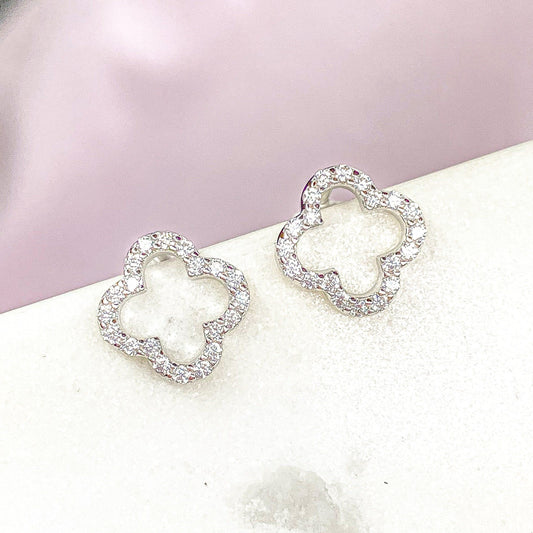 Chloe + Lois Slim Sparkling Clover Studs